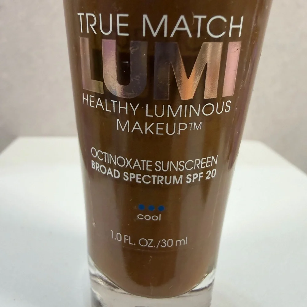 🩷5/$10 L'Oreal True Match Lumi Healthy Luminous Makeup - Cool Brown